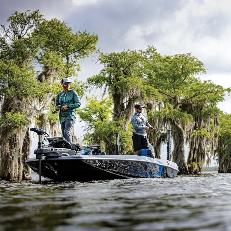 Minn Kota 1358502 Ulterra Quest 90/115 lb Thrust Brushless Bow-Mount Trolling Motor with Spot-Lock®, MEGA Side Imaging®, Wireless Remote, 60″ Shaft, Freshwater - Image 7